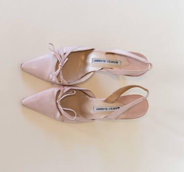 Manolo Blahnik Baby Rose Leather Springback Heels IT 39